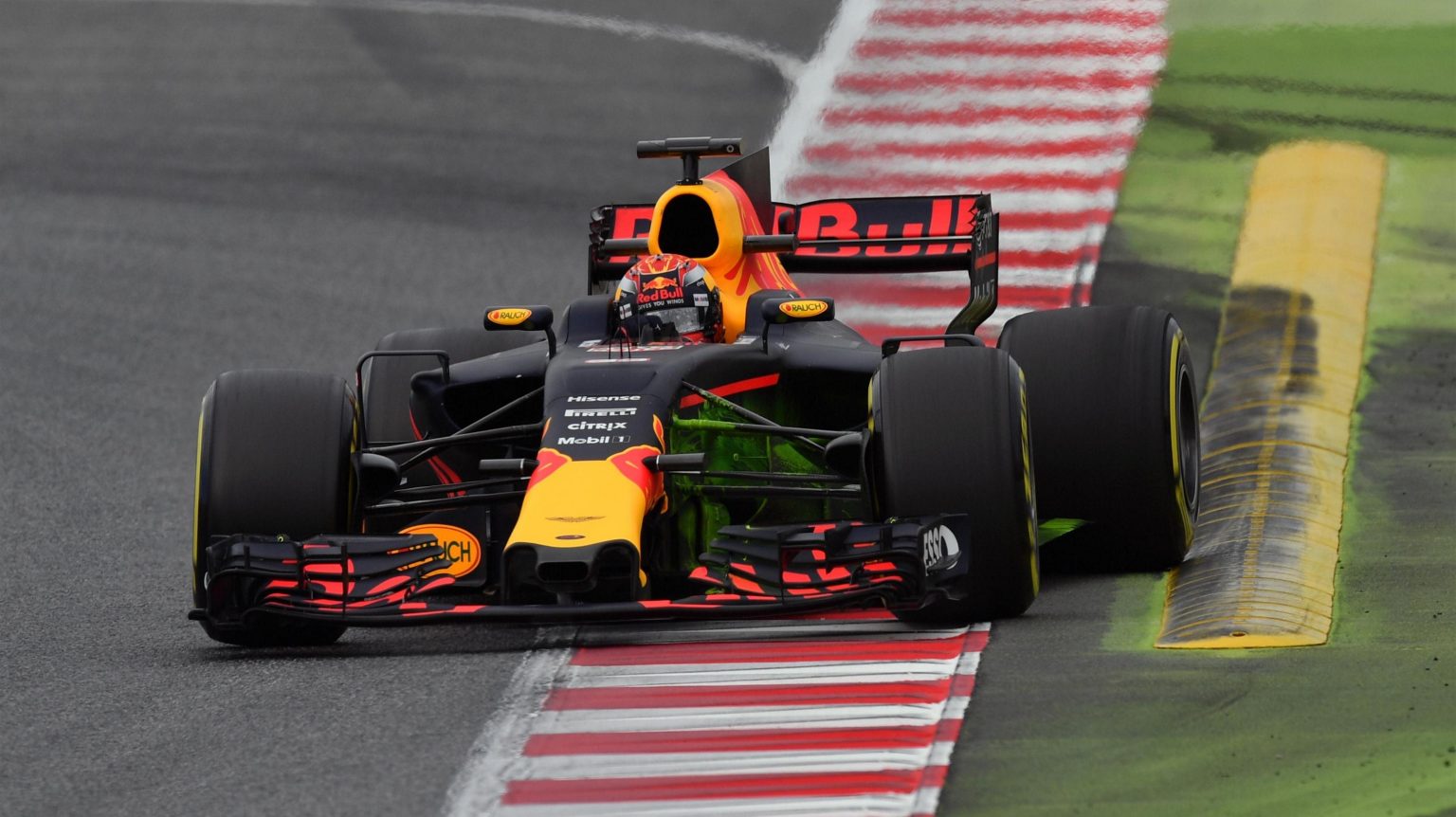 Galeria: Dia 2 da 2ª semana de testes em Barcelona