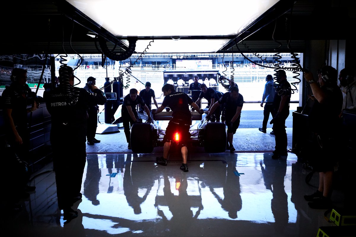 Mercedes: Brasil e Abu Dhabi serão os “dois primeiros Grandes Prémios de 2018” para a equipa