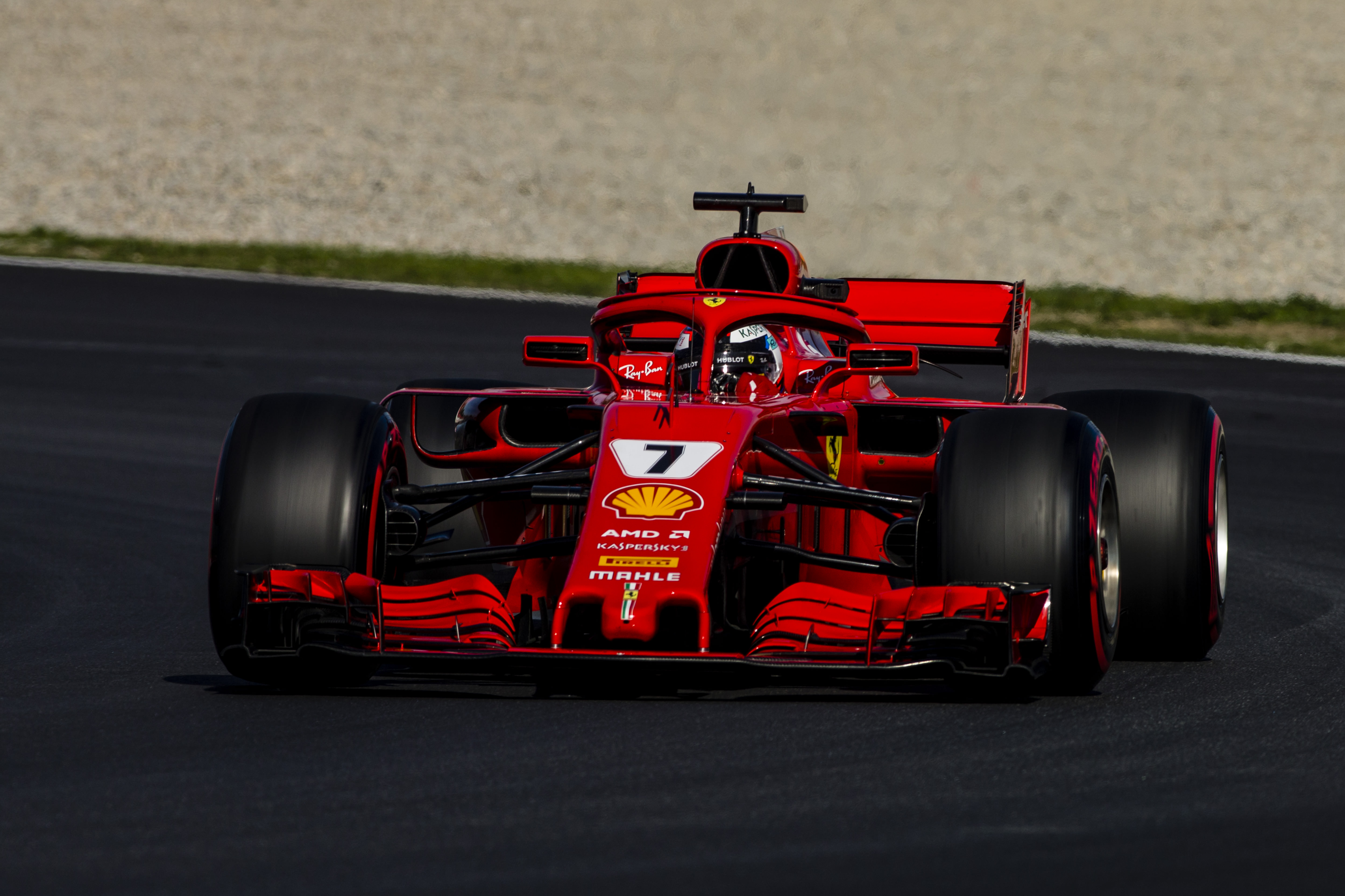 Raikkonen termina último dia de testes na frente de Alonso em Barcelona