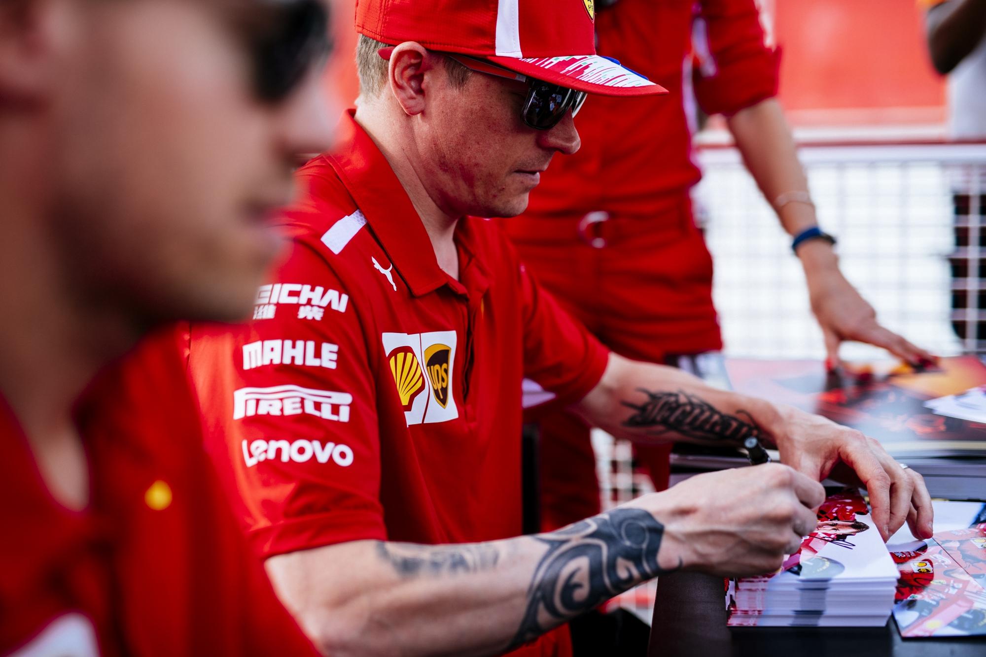 Raikkonen sobre Vettel: “Estou ligado a ele como nunca estive com outro colega de equipa”