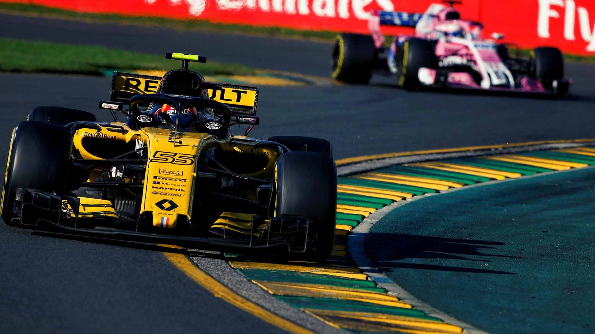 Force India admite que Renault está fora do alcance na luta pelo quarto lugar