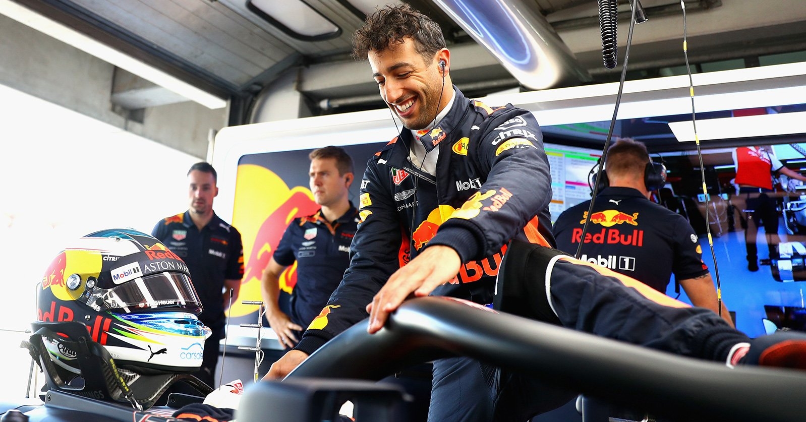 Ricciardo forçado a partir da última linha da grelha em Hockenheim