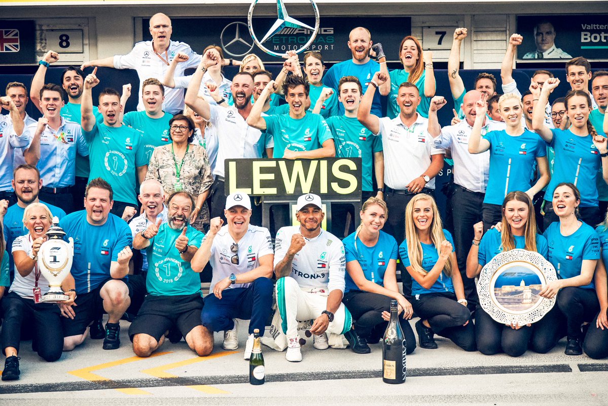 Hamilton acredita que Ferrari continua a ter vantagem sobre a Mercedes apesar de vitória na Hungria