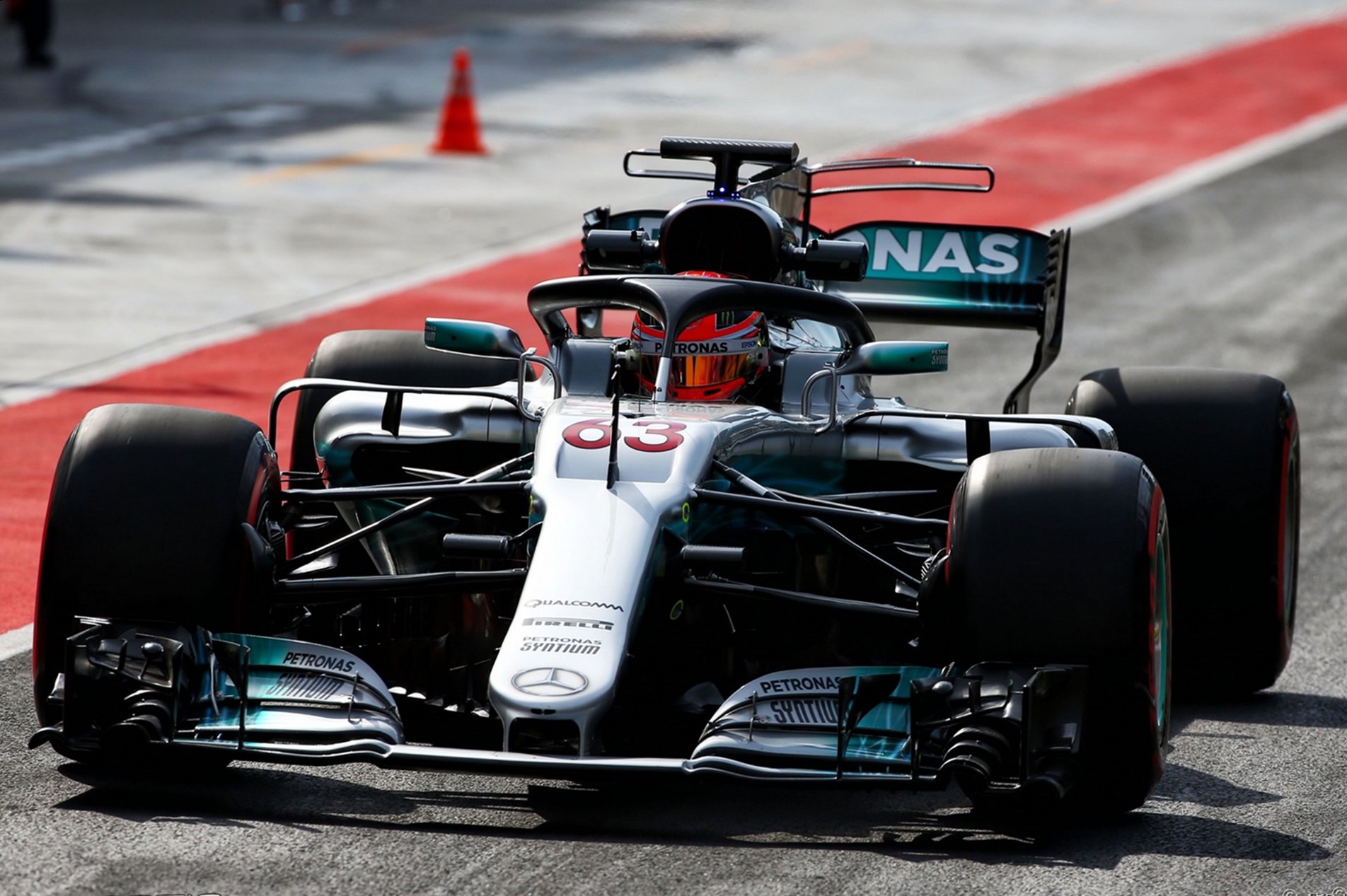 Estrelas da Fórmula 2 juntam-se a Raikkonen e Ricciardo no teste da Hungria