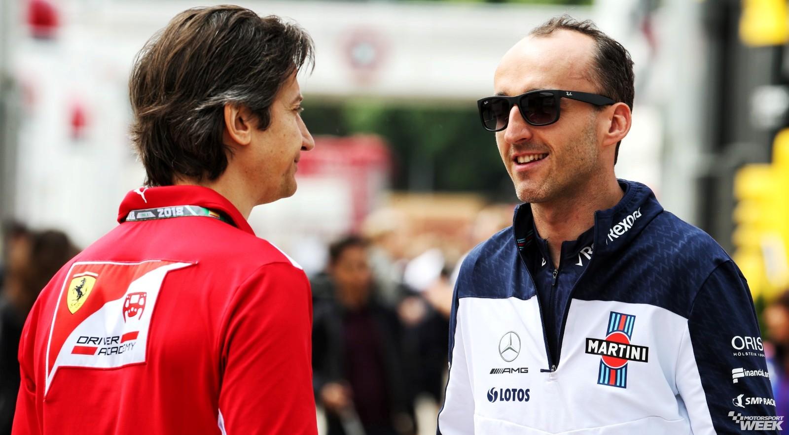 Kubica diz ter assinado contrato com a Ferrari para a temporada de 2012