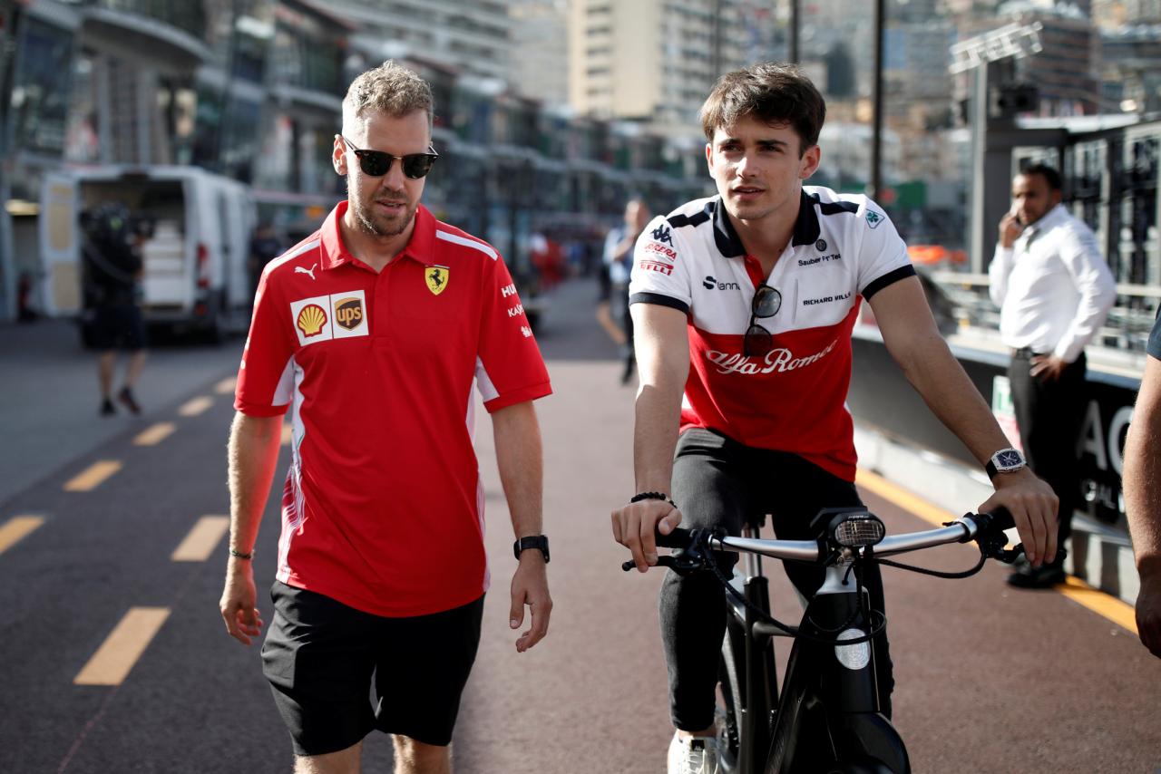 Vettel diz que Leclerc não deve ter pressa para ingressar na Ferrari