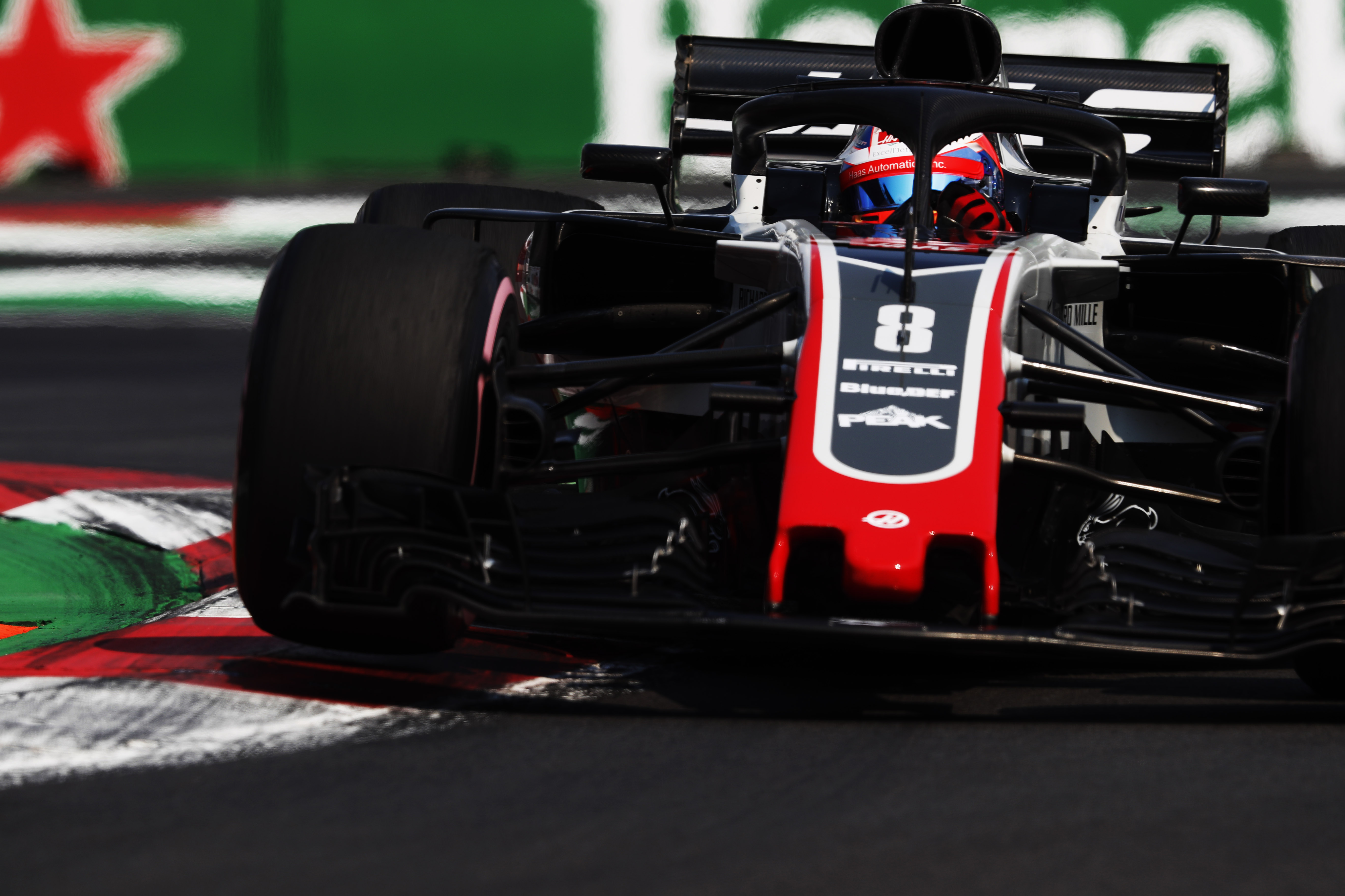 Grosjean e os hipermacios: “Fazes três voltas e é como se estivesses a guiar à chuva”