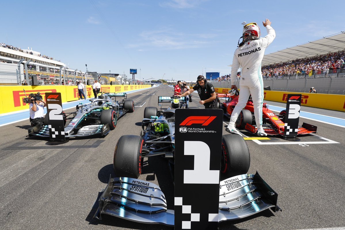 Hamilton sublinha “constante pressão” de Bottas em qualificação “difícil” em Paul Ricard
