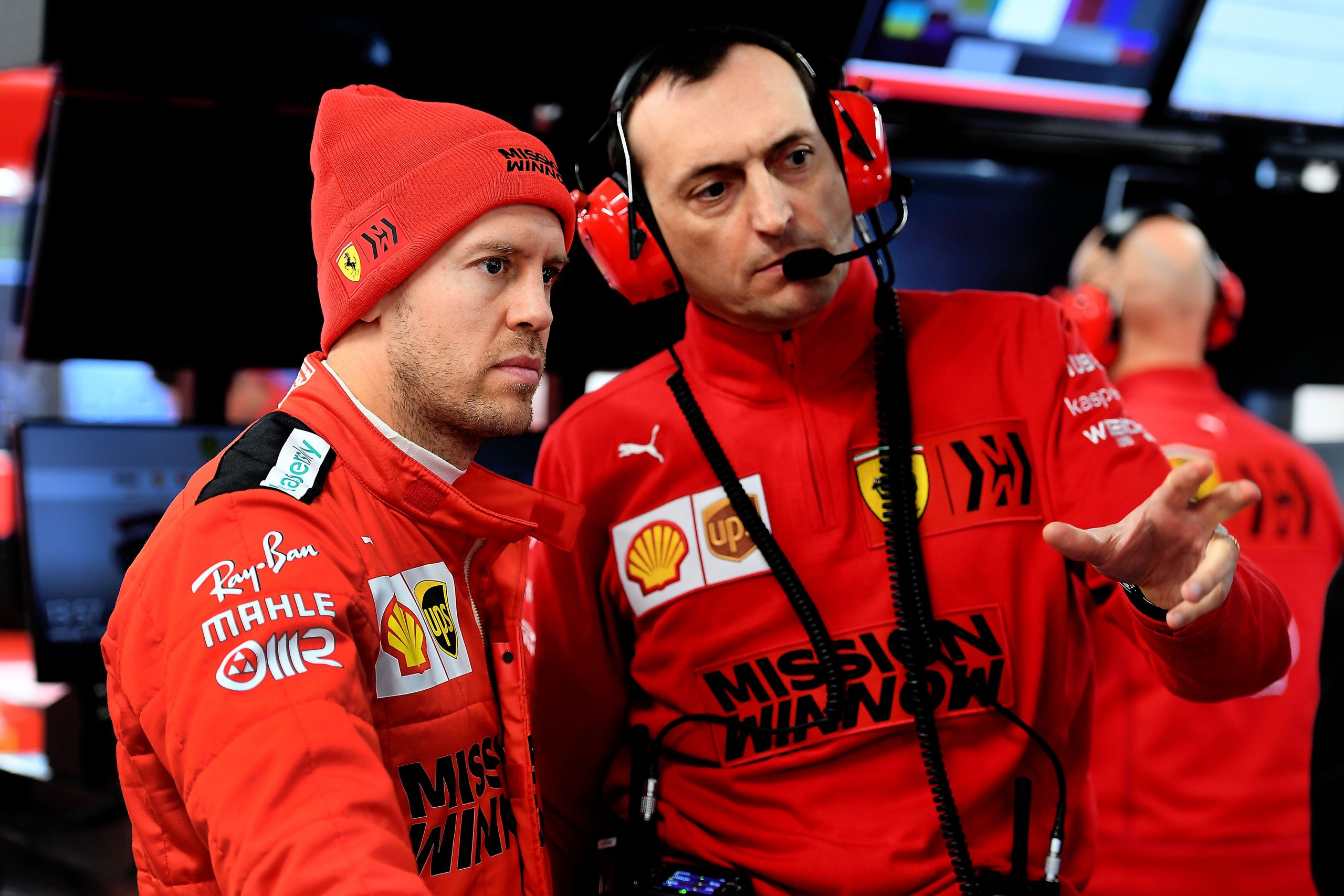 Ferrari espera concluir negociações com Vettel “muito em breve”