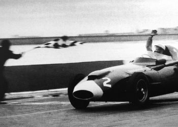 Stirling Moss: Domínio em Monsanto e espírito de campeão na Boavista