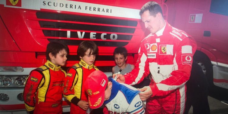 Leclerc recorda encontro “especial” e inesperado com Schumacher