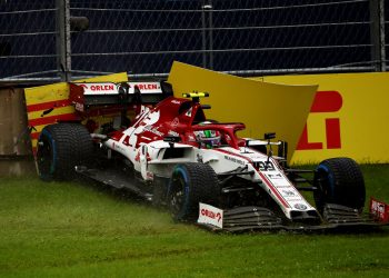 Giovinazzi e Grosjean penalizados antes da corrida em Spielberg
