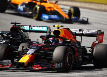 Penalização de Hamilton foi “demasiado dura”, diz Toto Wolff