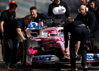 Pérez espera que a Racing Point possa desafiar as três equipas de topo em 2020