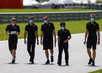 Grosjan “muito confiante” de que a Haas resolveu os problemas de 2019