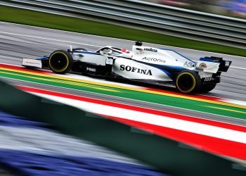 17º lugar na qualificação “superou as expectativas” de Russell