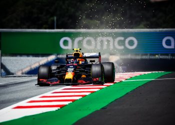 Red Bull defende Albon das críticas: “Mostra como as pessoas têm memória curta na Fórmula 1”