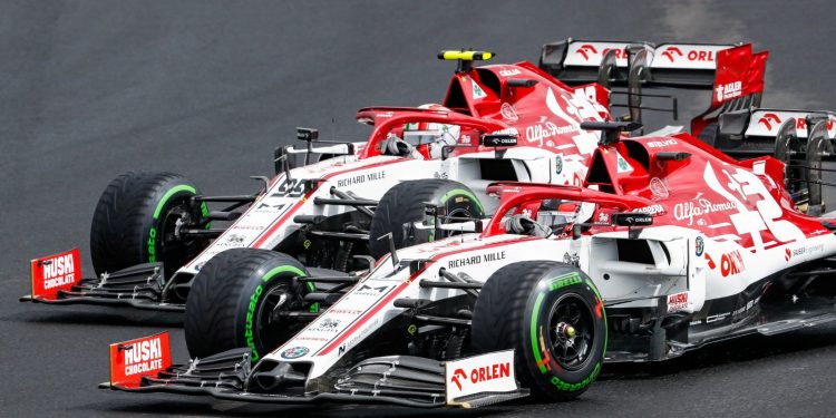 Raikkonen diz que desempenho da Alfa Romeo foi “um desastre” na qualificação da Hungria