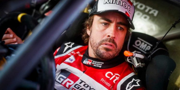 Alonso ambiciona regressar aos pódios com a Renault em 2022