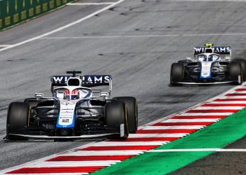 OFICIAL: Russell e Latifi mantêm-se na Williams para a temporada de 2021