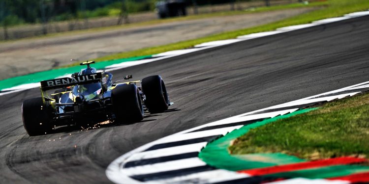 Ocon penalizado com três posições na grelha de partida em Silverstone
