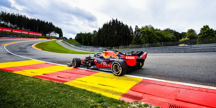 Verstappen não acredita que possa lutar com a Mercedes pela pole em Spa