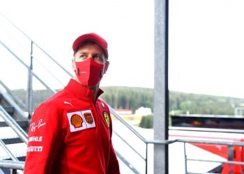 OFICIAL: Vettel junta-se à Aston Martin para a temporada de 2021