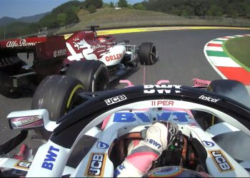 Pérez penalizado com uma posição na grelha após colisão com Raikkonen