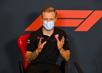 Magnussen sugere que tinha opções na Fórmula 1 mas admite: “Sinto falta de ganhar”