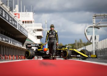 Alonso: Renault tem “todos os ingredientes para fazer um bom 2021”