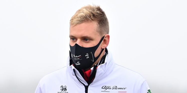 Vettel espera que Schumacher seja promovido à Fórmula 1 em 2021: “Gosto muito dele”