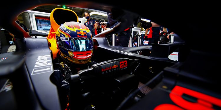 Red Bull olhará para fora da sua academia caso dispense Albon em 2021