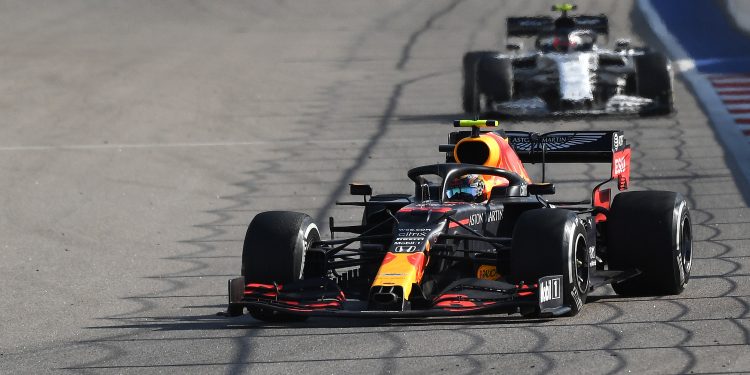 Red Bull continua comprometida com a Fórmula 1 apesar da saída da Honda