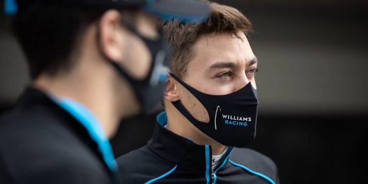 Williams acaba com a especulação e confirma Russell e Latifi para 2021