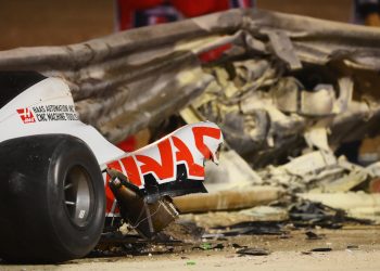 Magnussen: “É o pior acidente que já vi e é um verdadeiro milagre ele estar vivo”