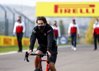 Fittipaldi afirma estar “extremamente grato” e “ansioso” pela estreia na Fórmula 1