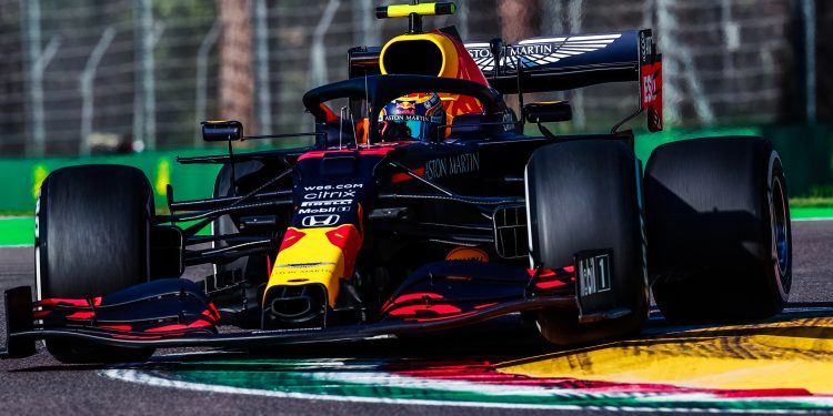 Albon lamenta ter perdido pódio “fácil” em Imola