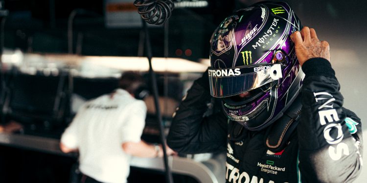Como Hamilton pode ser coroado campeão pela sétima vez em Istambul