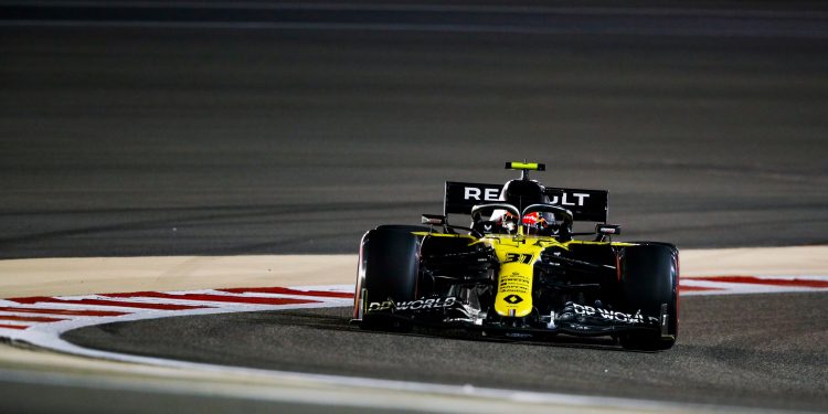 “O carro estava incrível”: Ocon “muito satisfeito” por ficar a dois milésimos de Ricciardo na qualificação