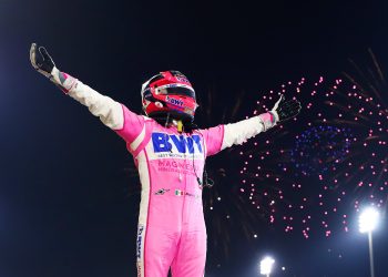 “Sonhei tantas vezes com isto”, diz Pérez após vitória “por mérito” em Sakhir