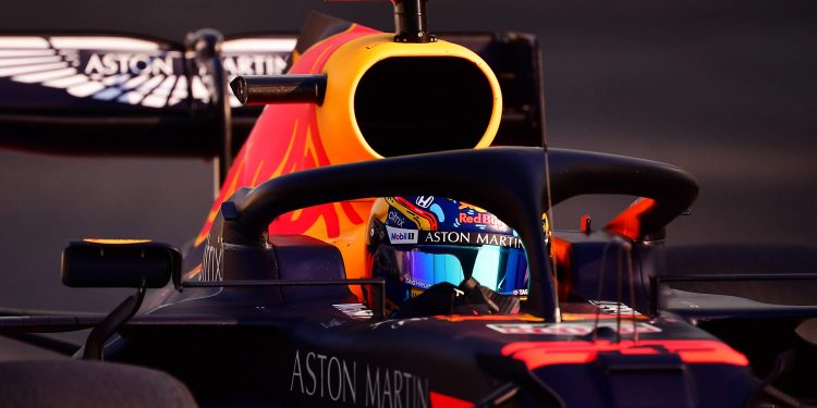 Albon diz que nunca se tinha sentido tão confortável ao volante do RB16 em 2020