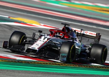 Alfa Romeo prevê testes de pré-temporada “frenéticos” no Bahrain
