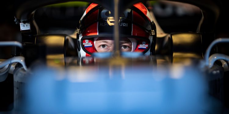 Alpine anuncia Kvyat como piloto de reserva para 2021