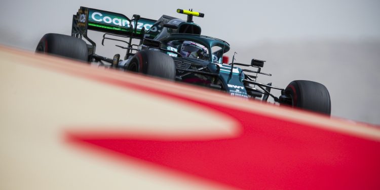 Vettel: “Foi um bom primeiro dia para o AMR21”