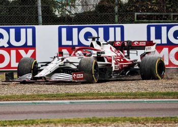 Raikkonen é penalizado e Alonso soma primeiro ponto com a Alpine em Imola