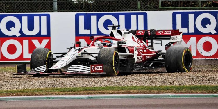 Raikkonen é penalizado e Alonso soma primeiro ponto com a Alpine em Imola