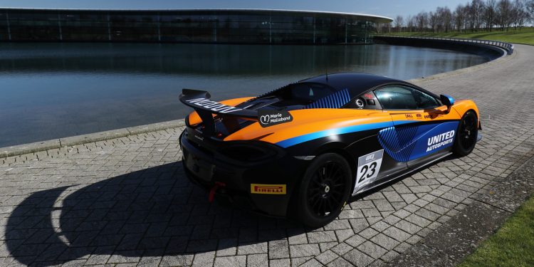 Zak Brown correrá com um McLaren na terceira ronda do campeonato GT4 European Series