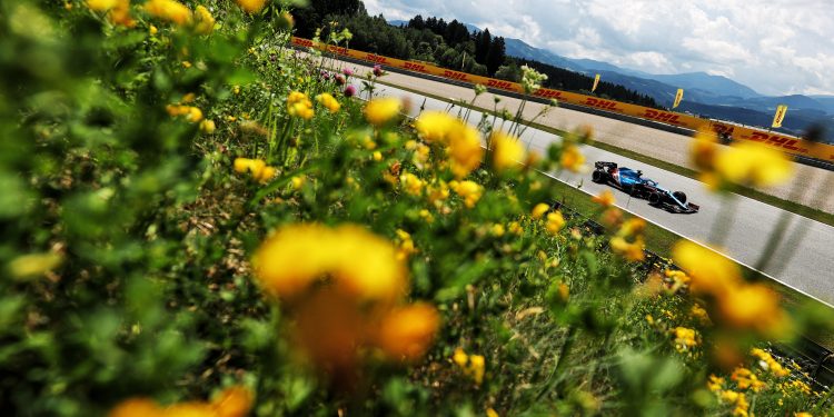 Alonso: “O objetivo é estar no Q3 e pontuar com os dois carros”