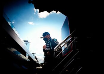 Wolff ajudará Bottas a encontrar um lugar na Fórmula 1 se a Mercedes escolher Russell para 2022