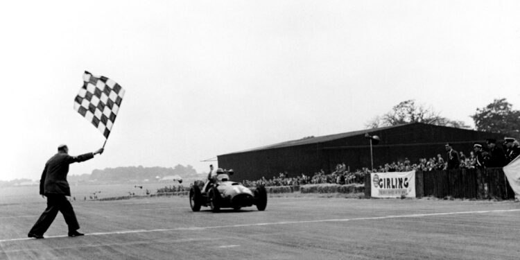 Ferrari assinala 70º aniversário da primeira vitória com evento especial em Silverstone
